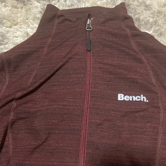 Bench zip up - Picture 2 of 7